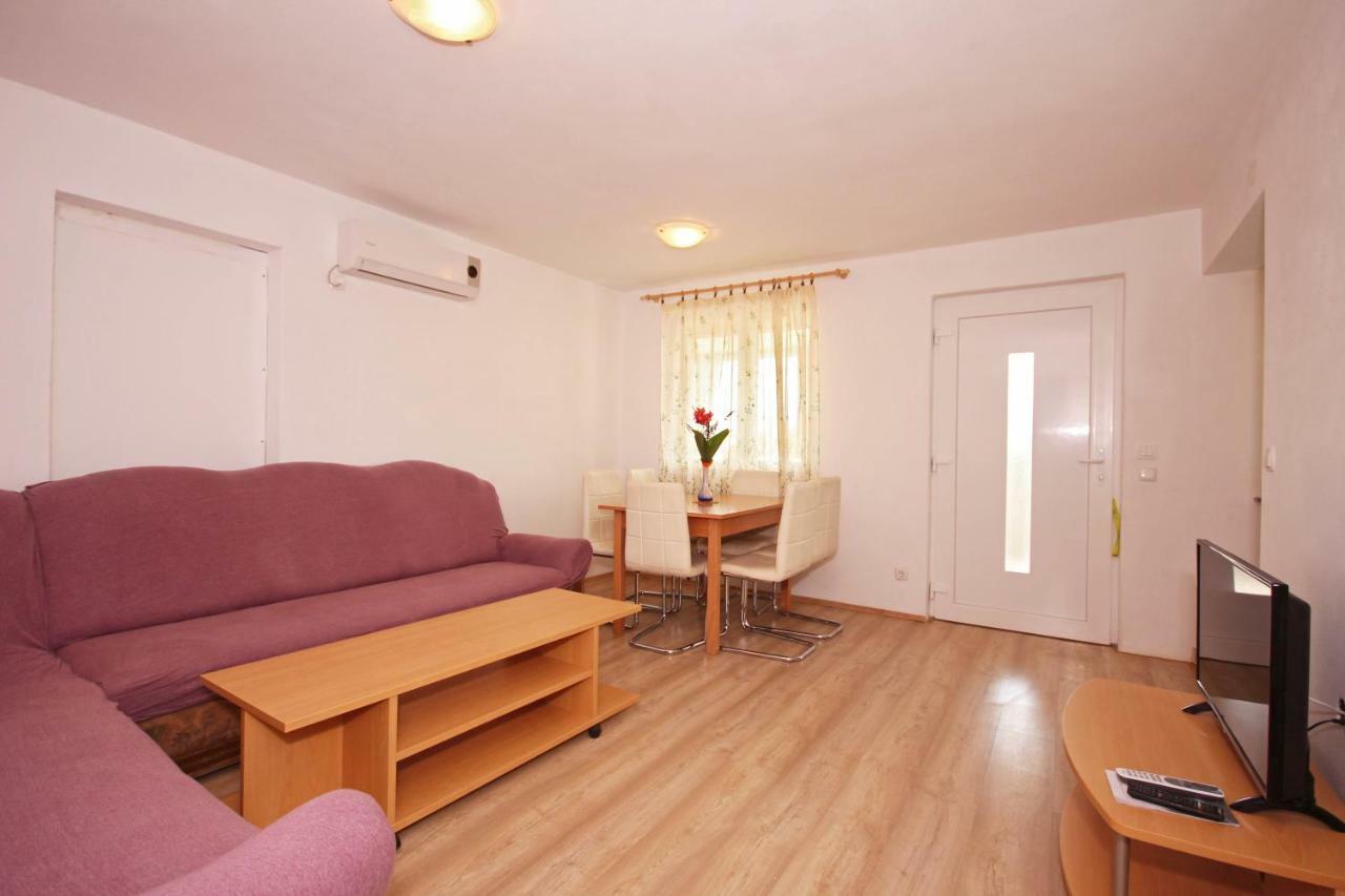 PUY Apartmani Bradaric מראה חיצוני תמונה