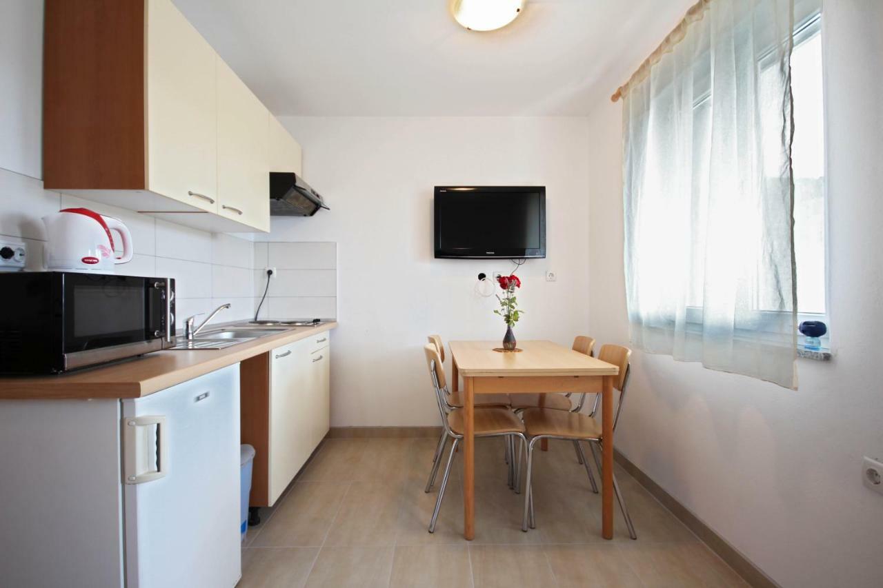 PUY Apartmani Bradaric מראה חיצוני תמונה